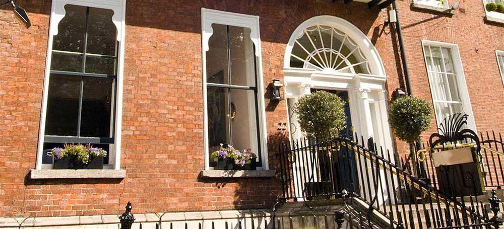 Townhouse On The Green Dublin Eksteriør bilde